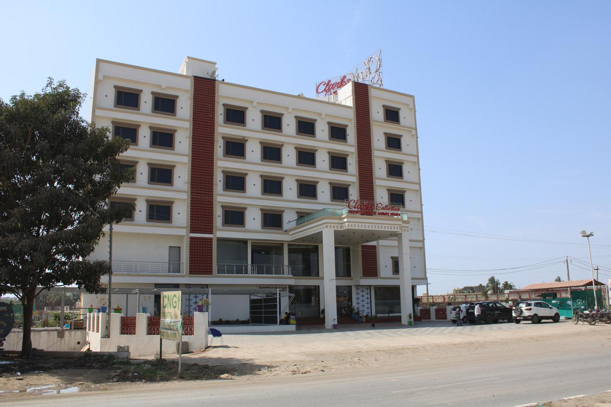 Clarks Collection Somnath Hotel Exterior photo